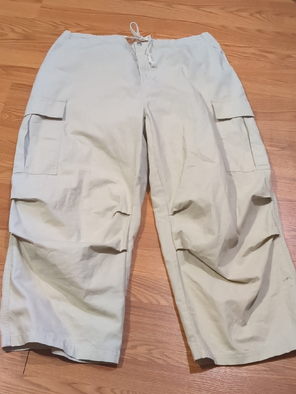 Lioness Utility Pants Color -Stone - Picture 7 of 12